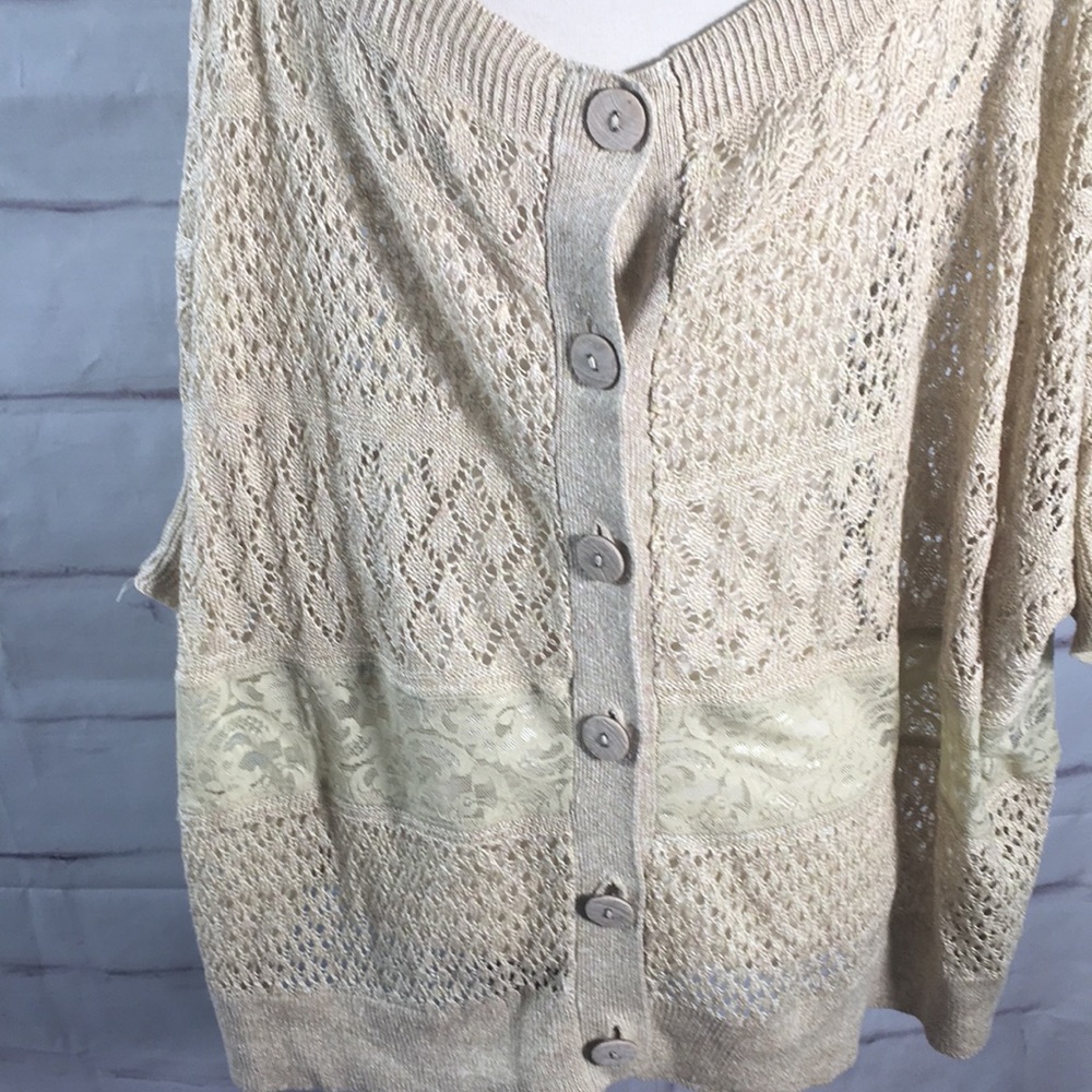 Anthropologie Moth Button Back Oversized Crochet … - image 7